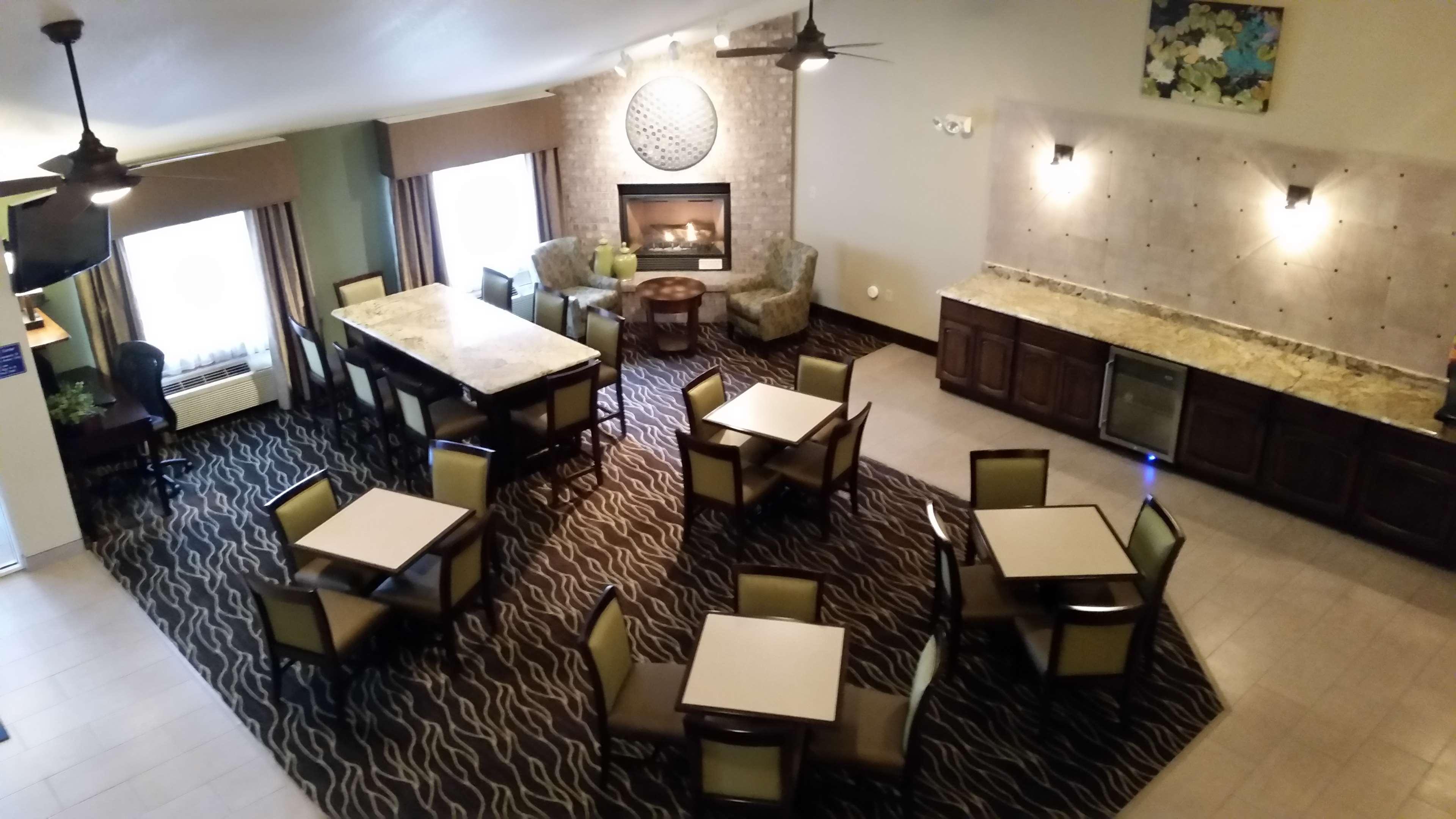 Best Western Stanton Inn Chilton Exterior photo